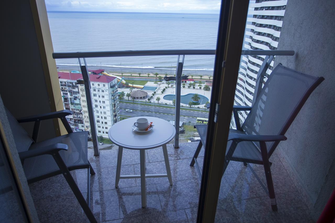 Aparthotel Tangerine Batum Dış mekan fotoğraf
