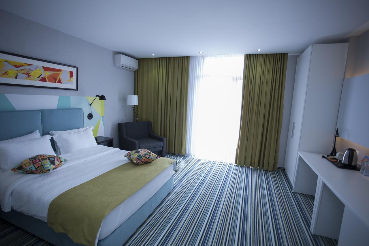 Aparthotel Tangerine Batum Dış mekan fotoğraf